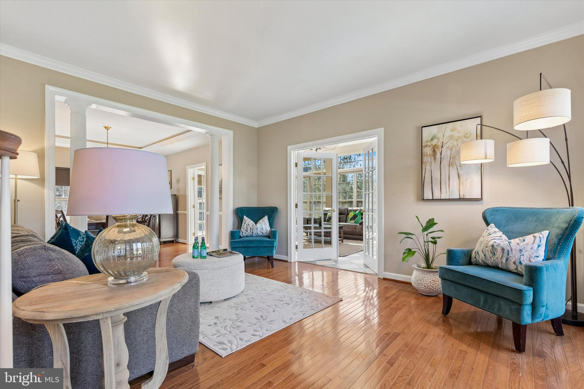 EQUESTRIAN COURT - Residential