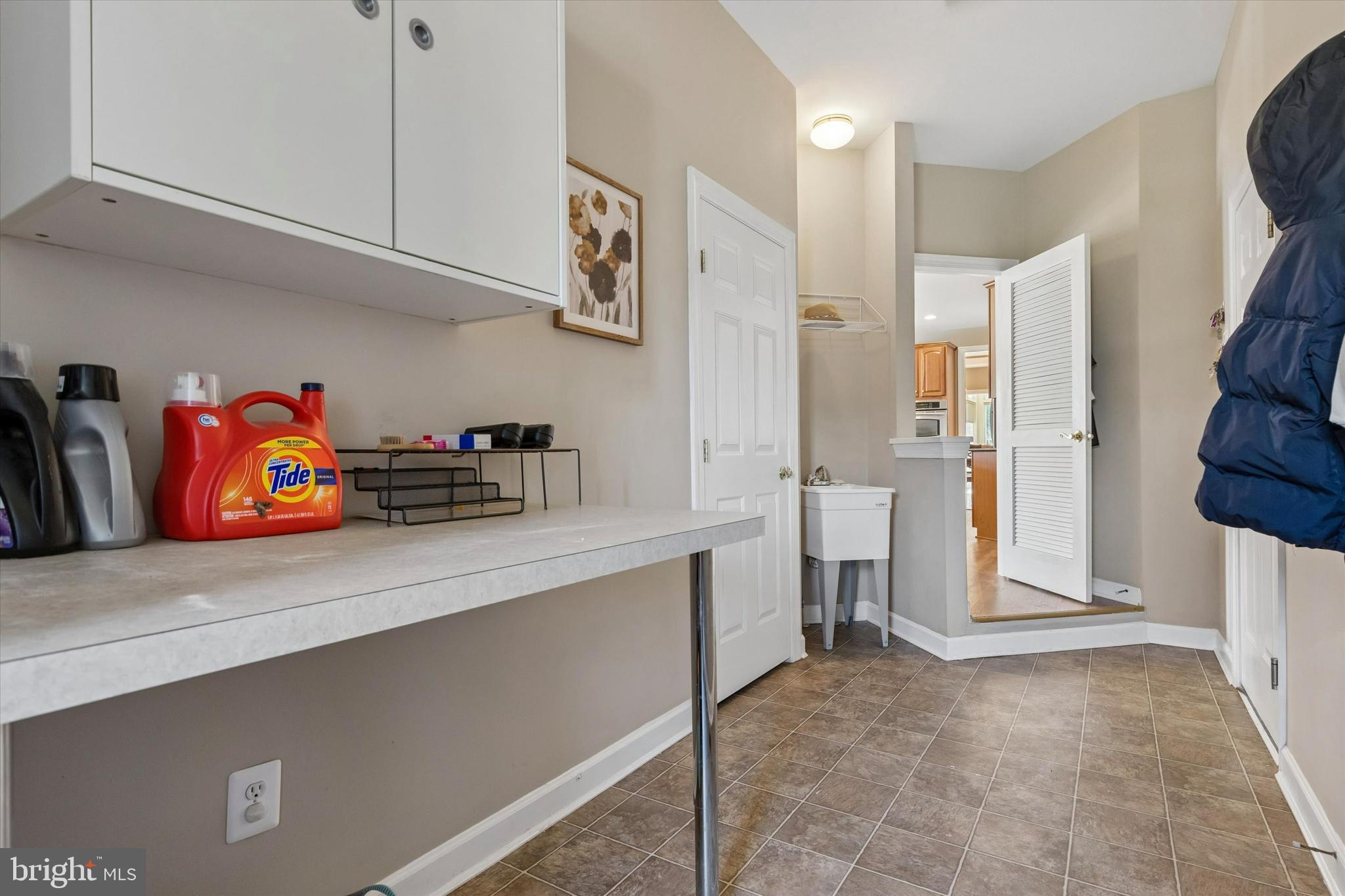 EQUESTRIAN COURT - Residential