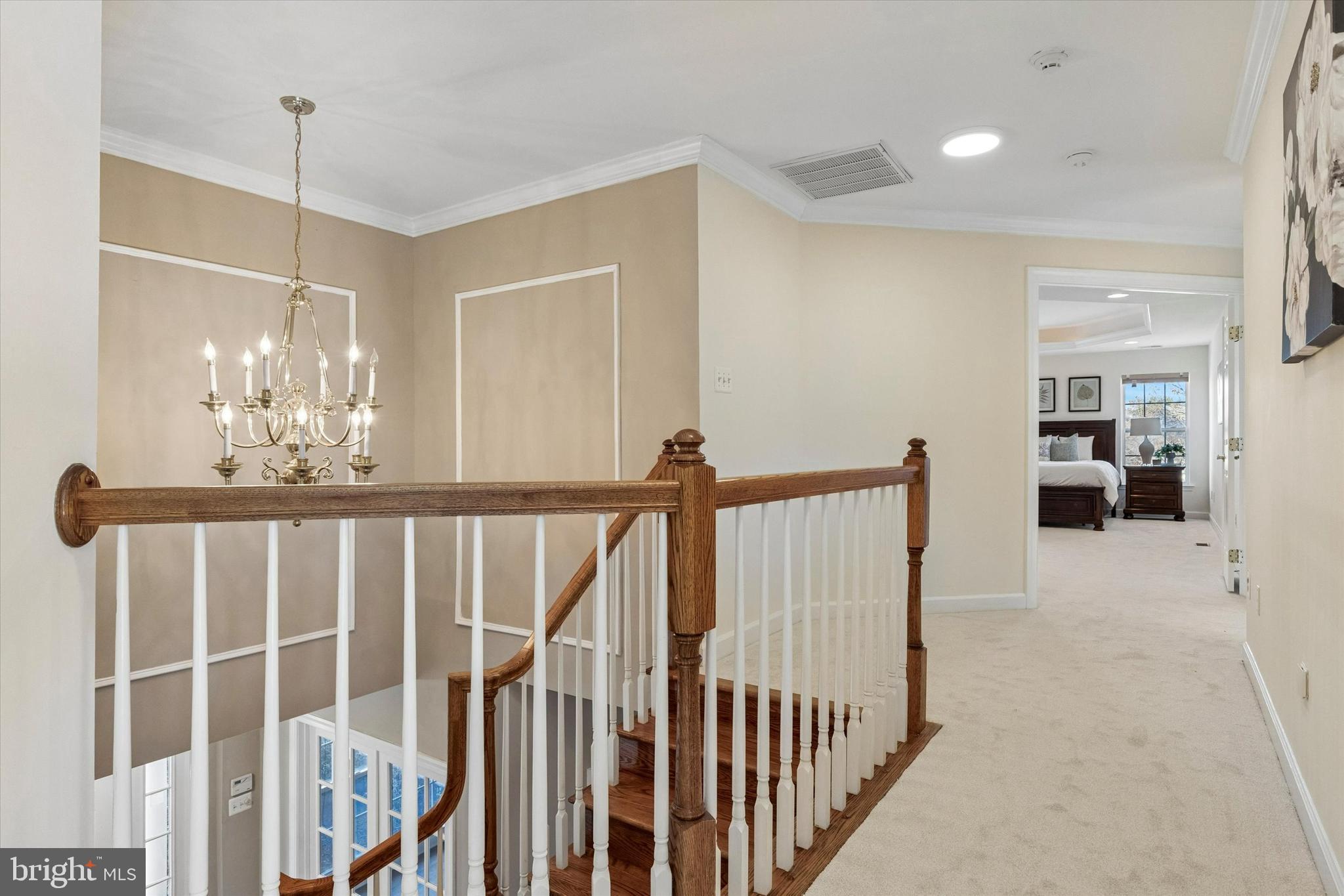 EQUESTRIAN COURT - Residential