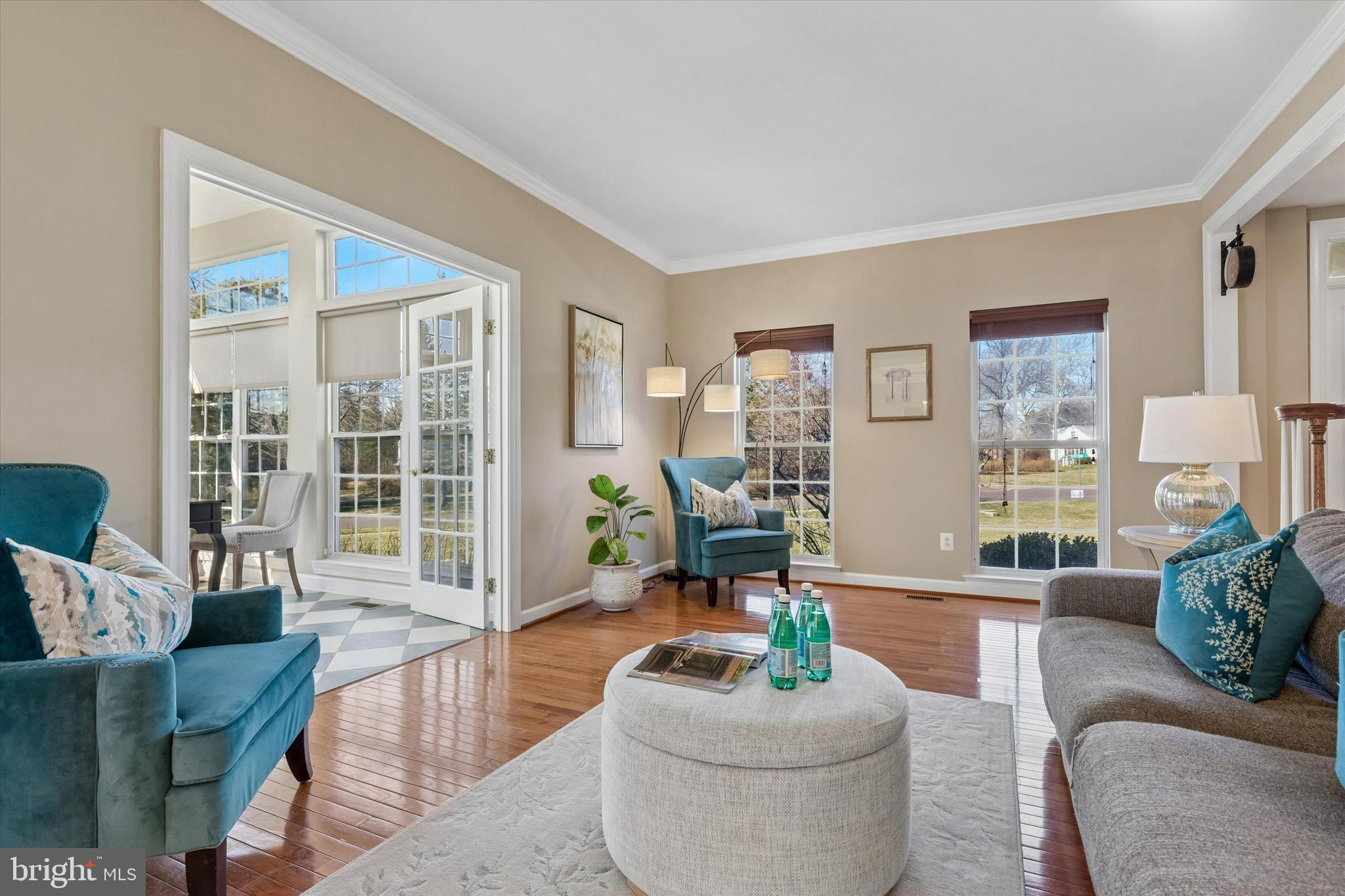 EQUESTRIAN COURT - Residential