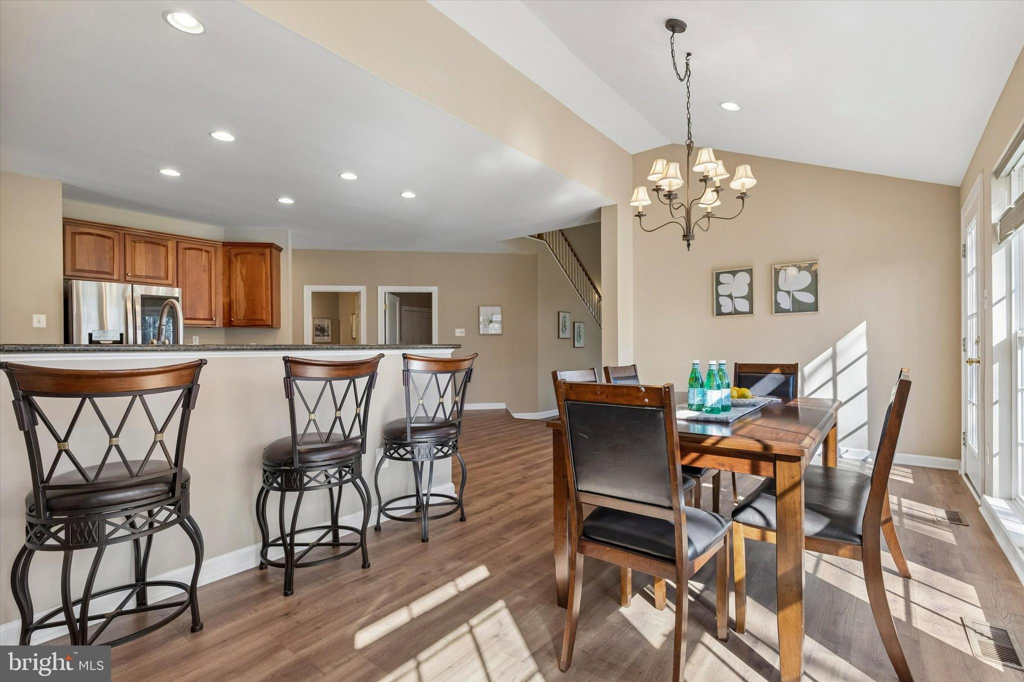 EQUESTRIAN COURT - Residential