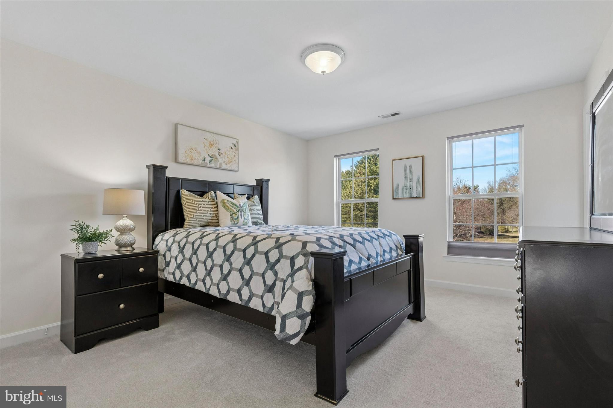 EQUESTRIAN COURT - Residential