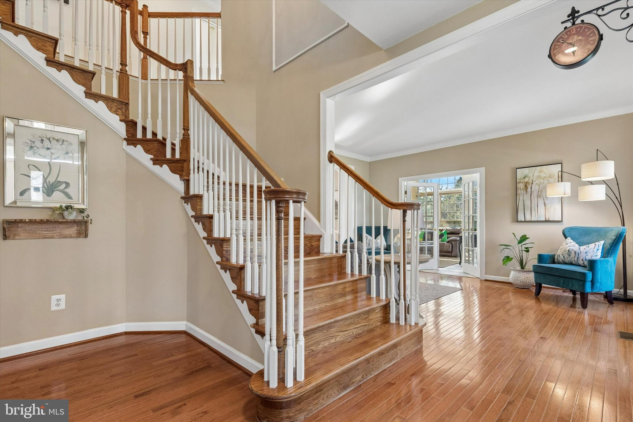 EQUESTRIAN COURT - Residential