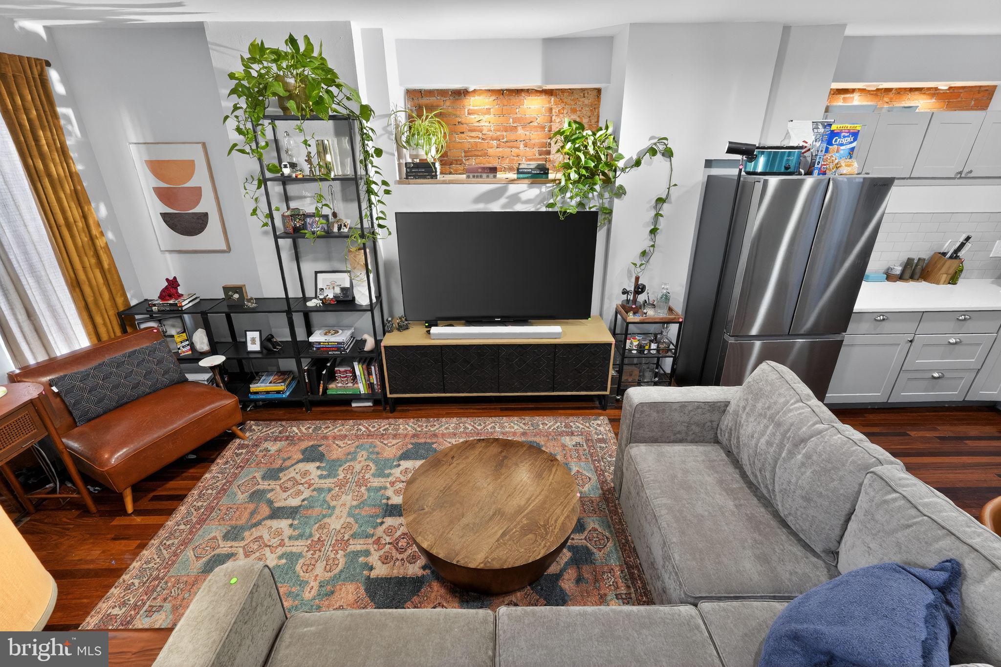 GRADUATE HOSPITAL - Residential