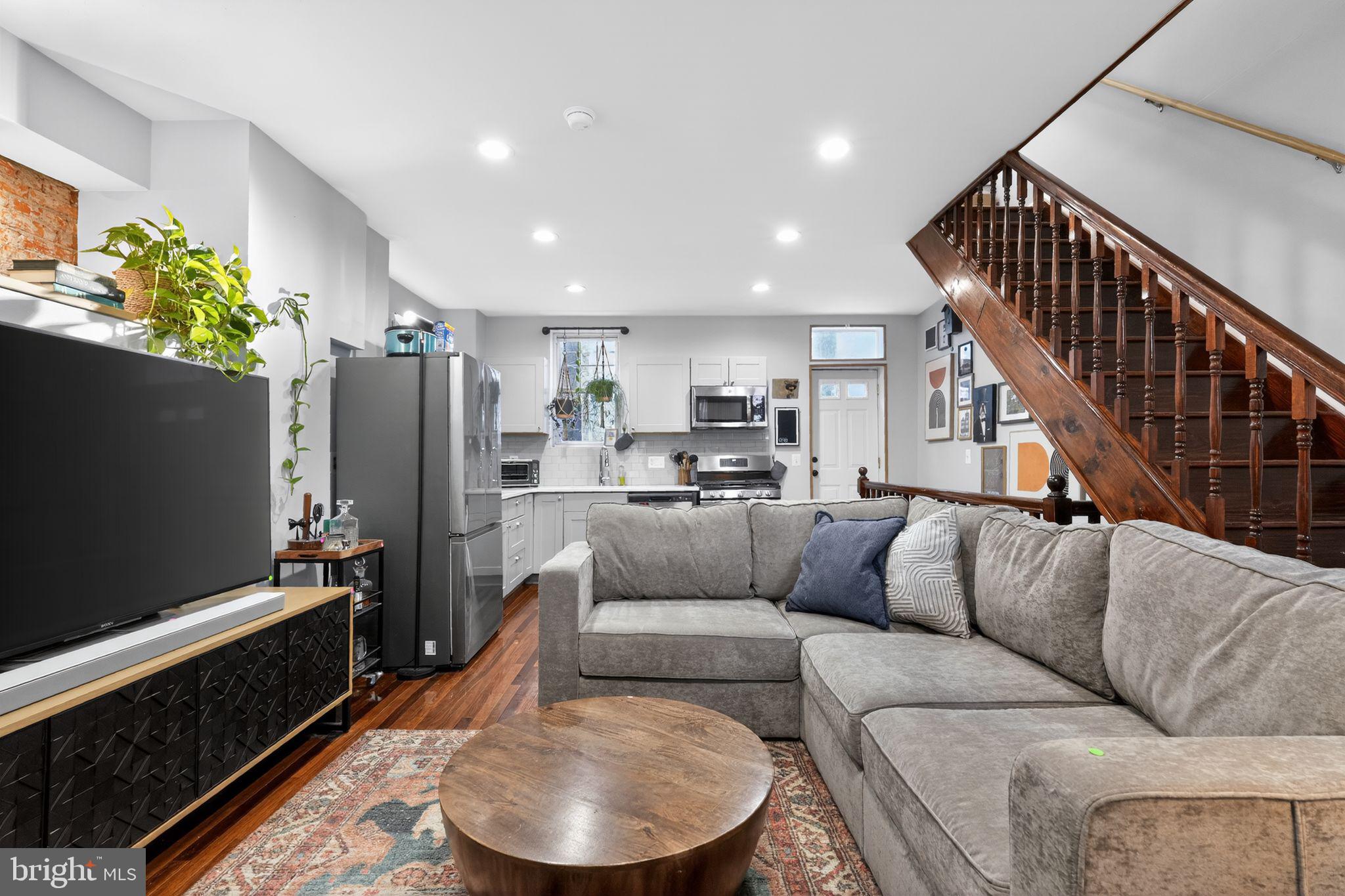 GRADUATE HOSPITAL - Residential