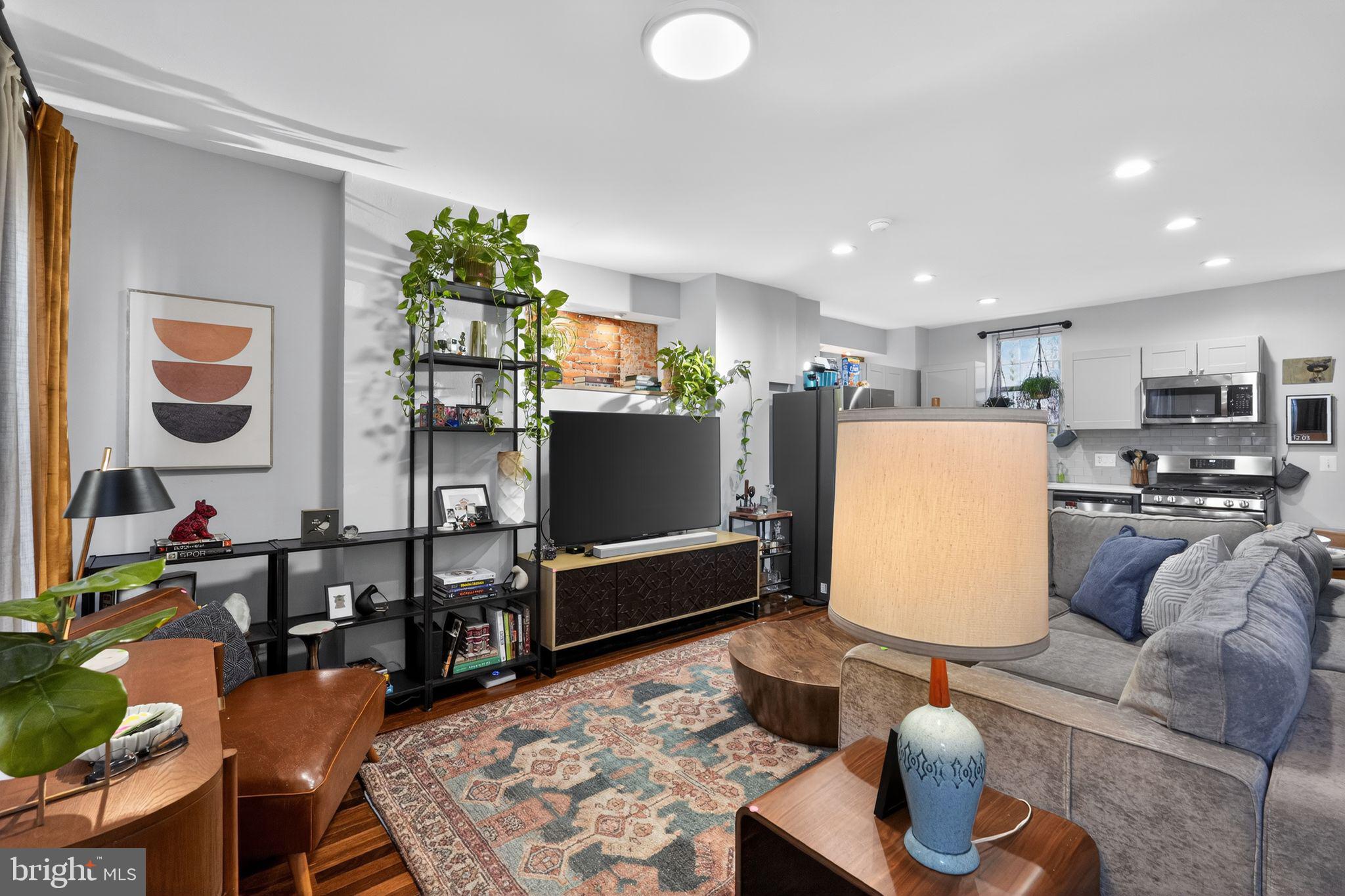 GRADUATE HOSPITAL - Residential