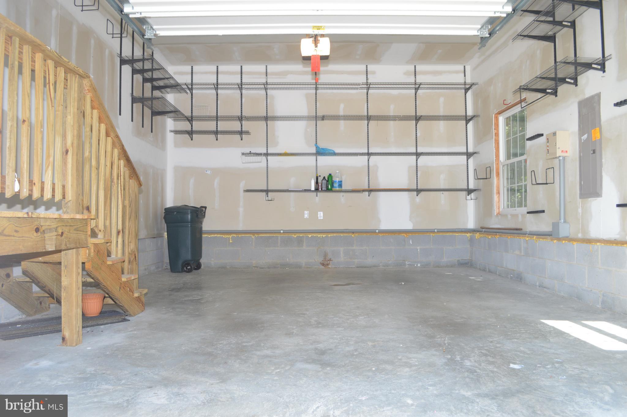 LIGHT HORSE FOREST - Residential