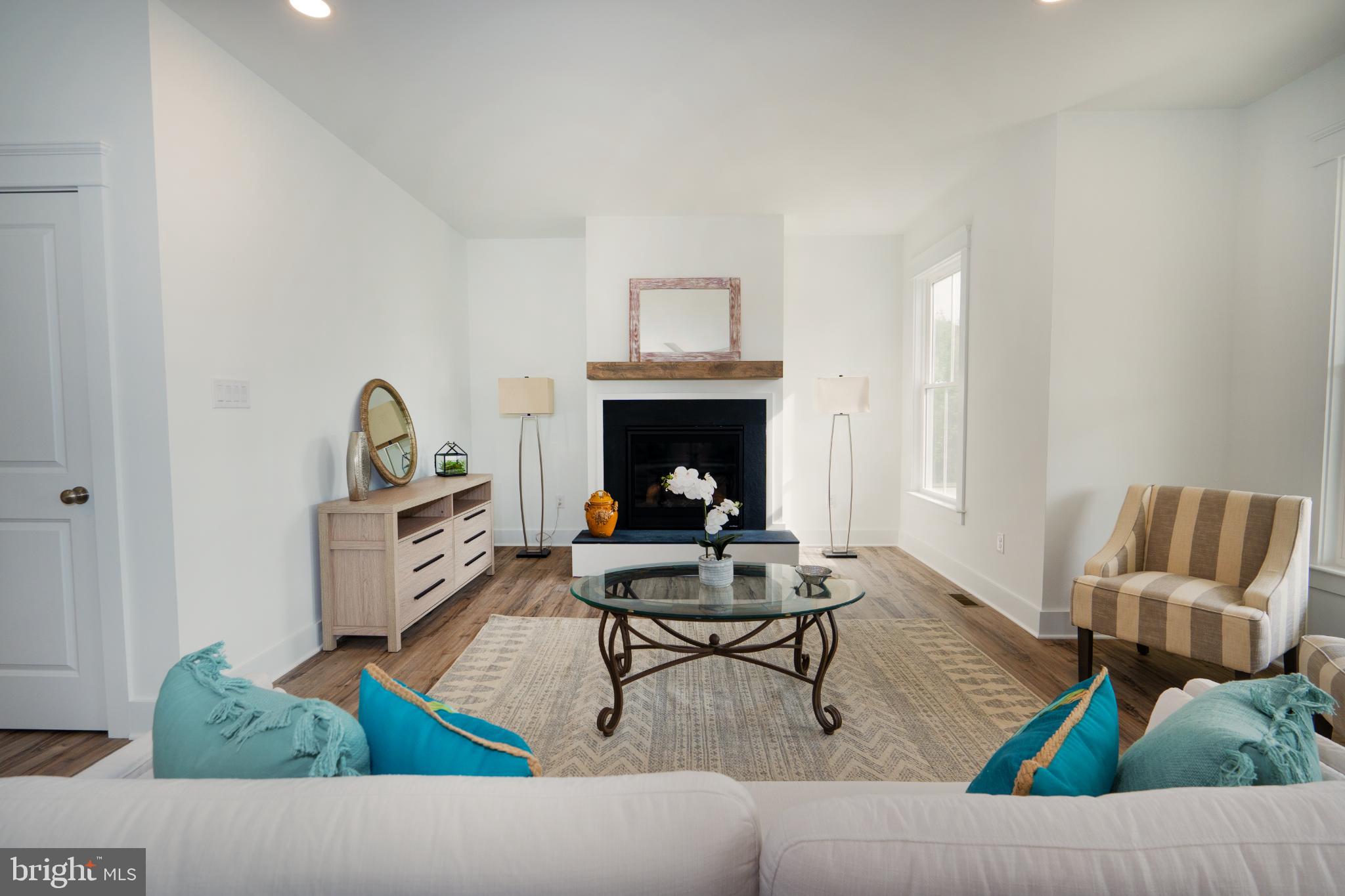 NOAH'S LANDING - Residential