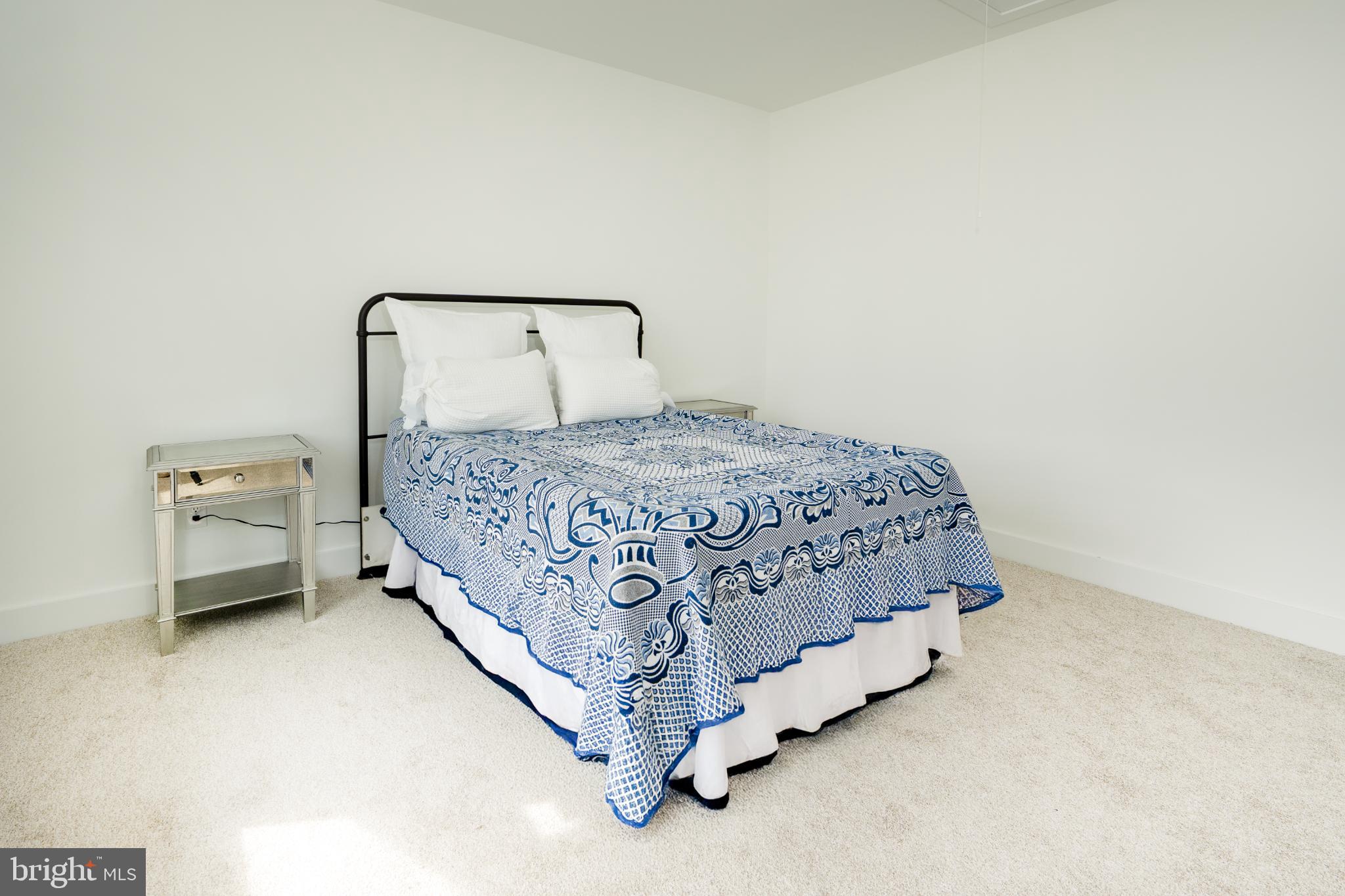 NOAH'S LANDING - Residential