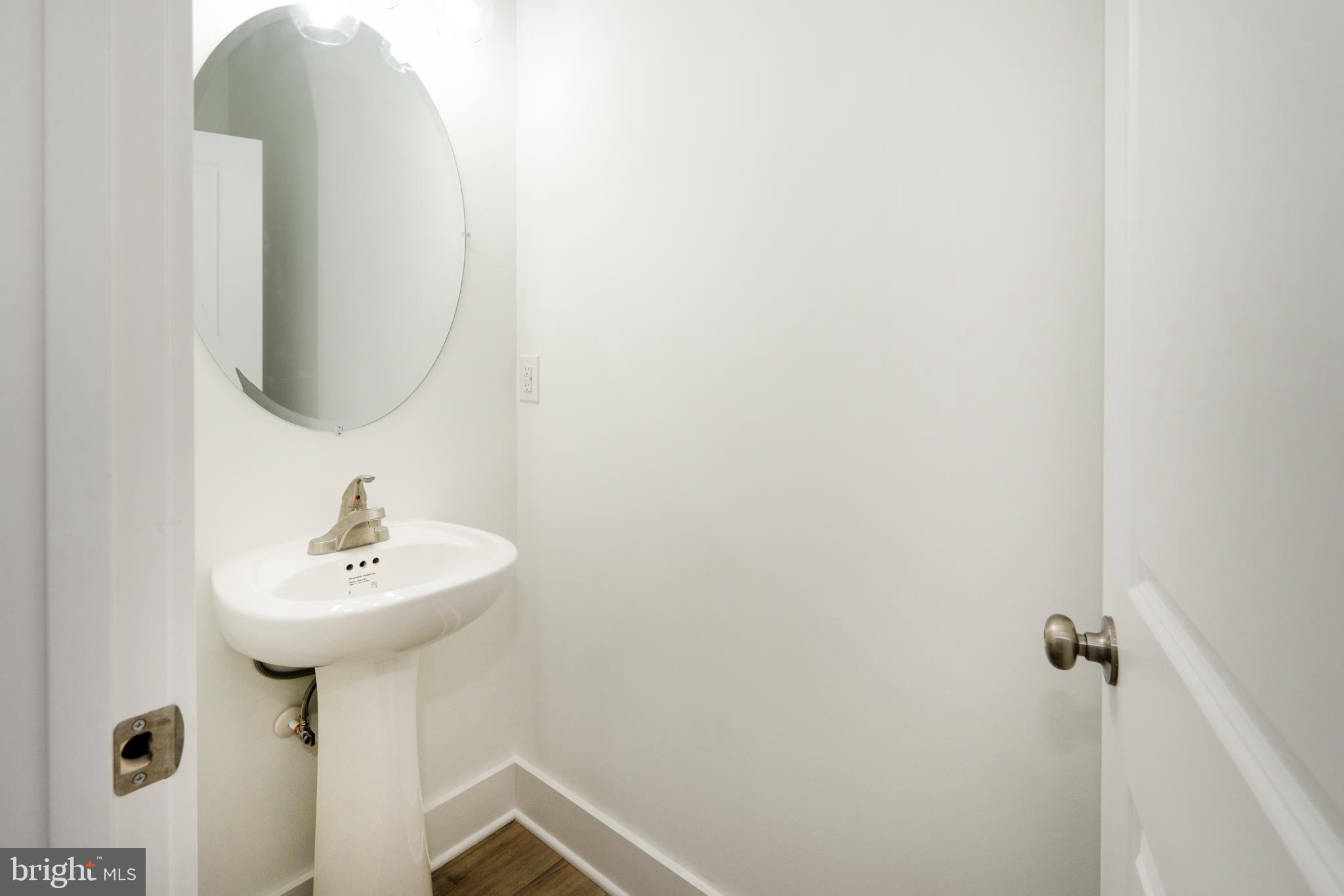 NOAH'S LANDING - Residential