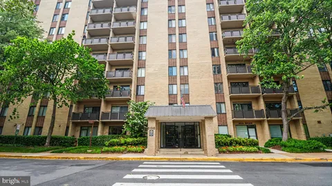 3100 S Manchester Street Unit 224, Falls Church, VA MLS: VAFX2240392