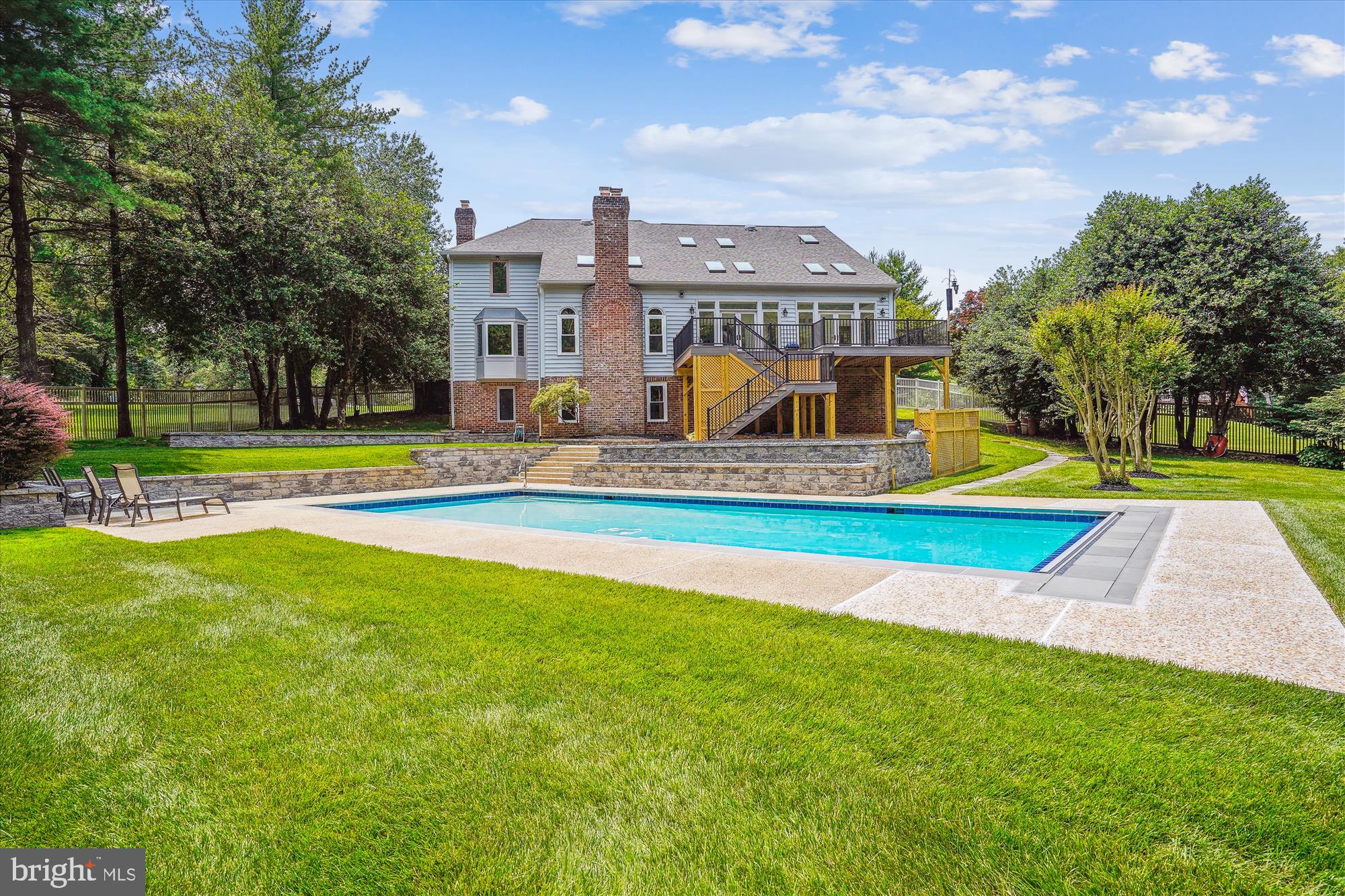 16429 EQUESTRIAN LANE