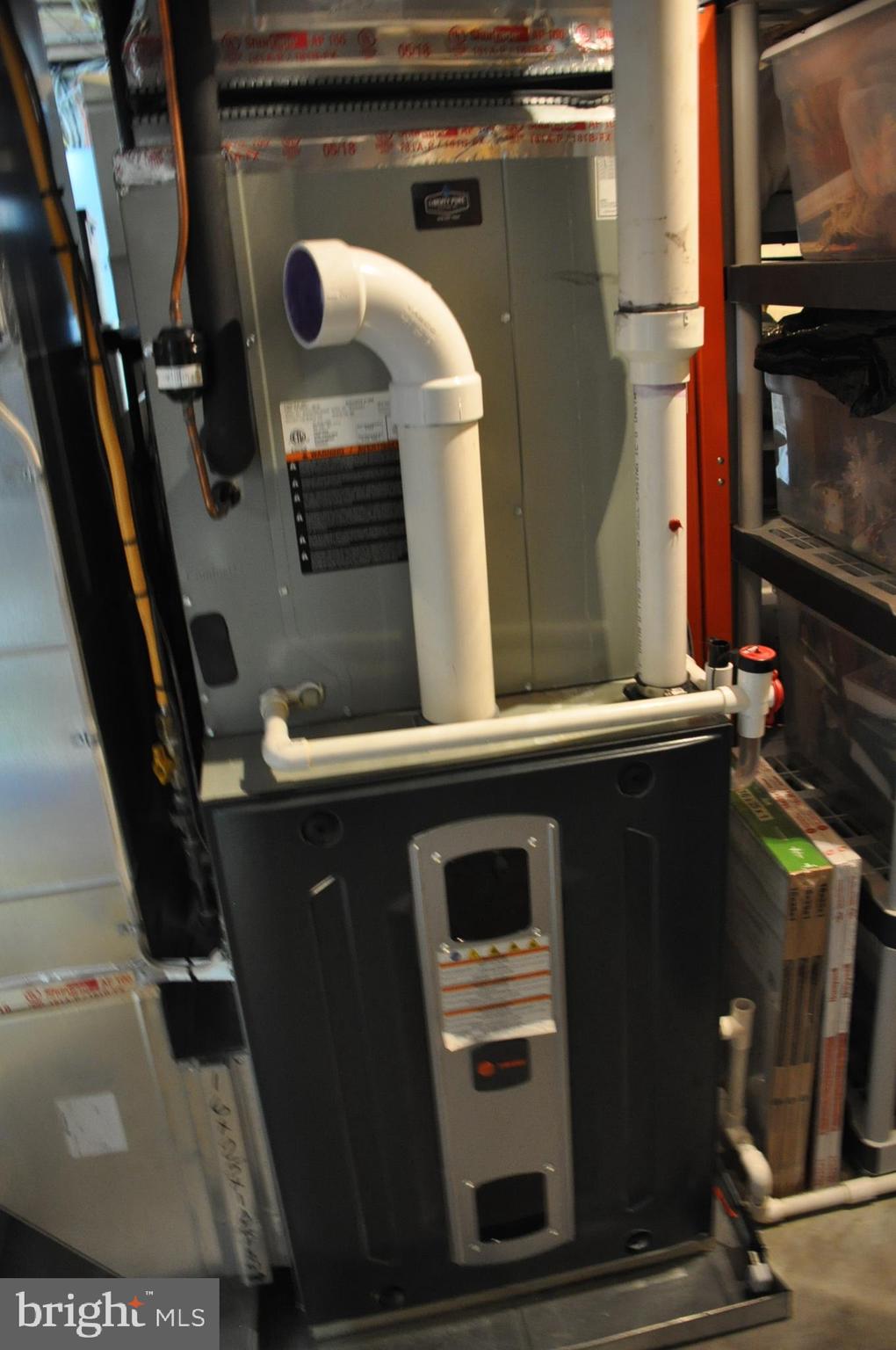 MAXA MEADOWS - Residential