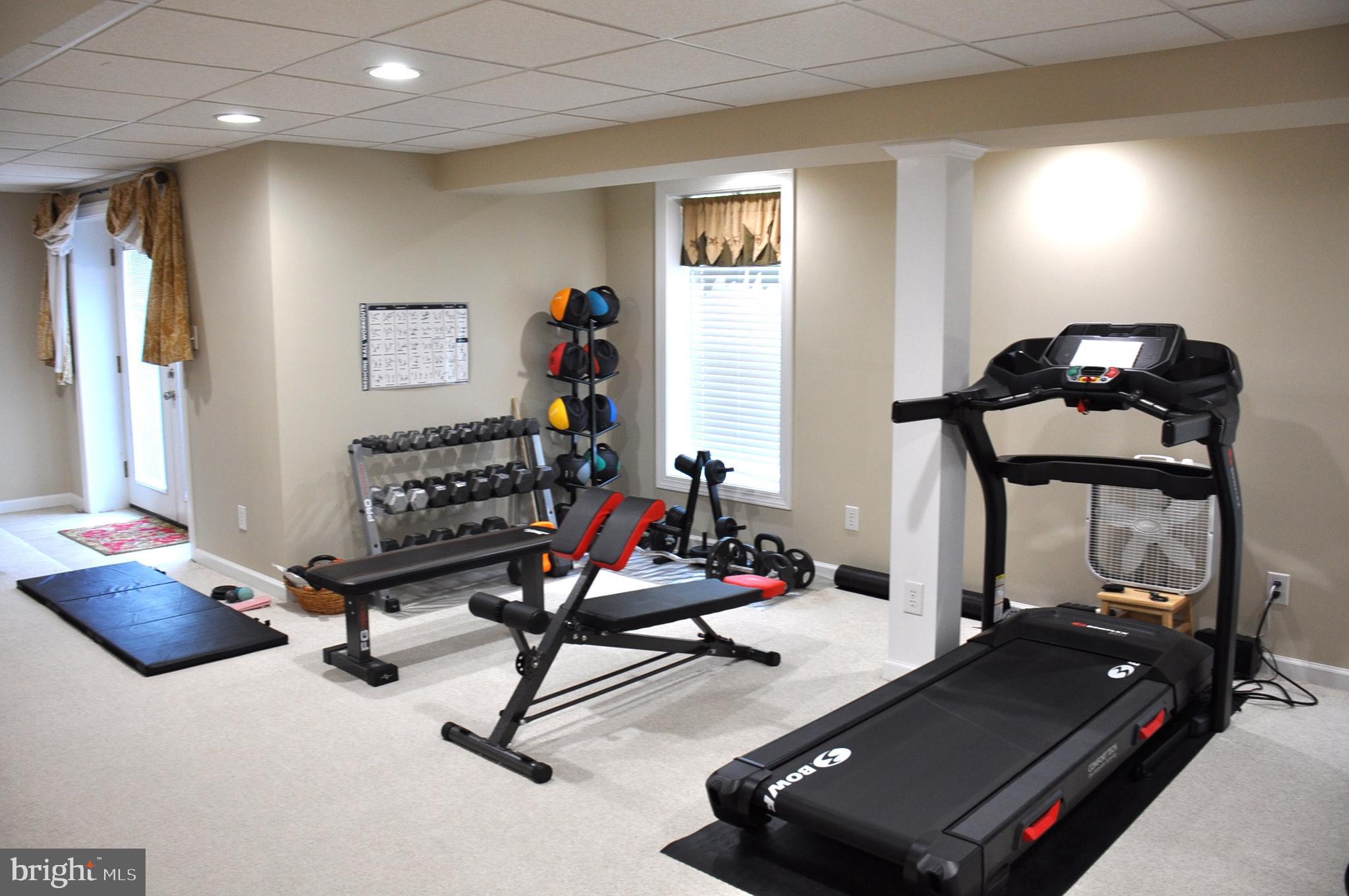 MAXA MEADOWS - Residential