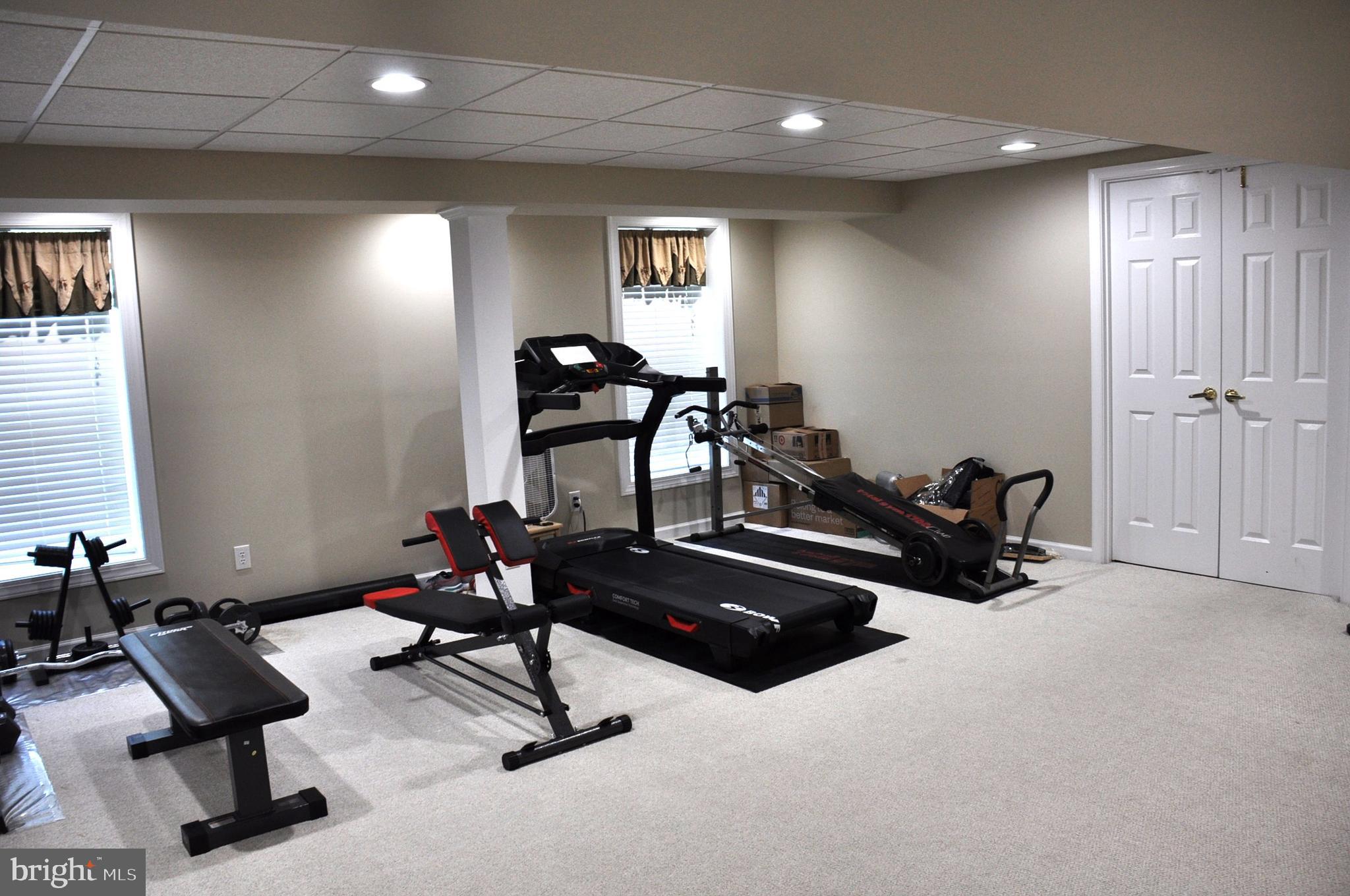 MAXA MEADOWS - Residential