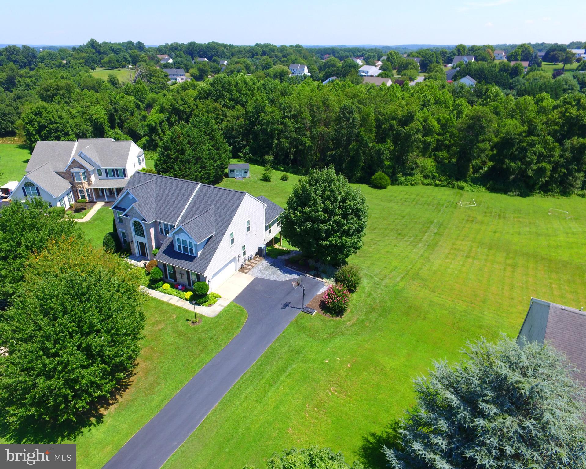 MAXA MEADOWS - Residential