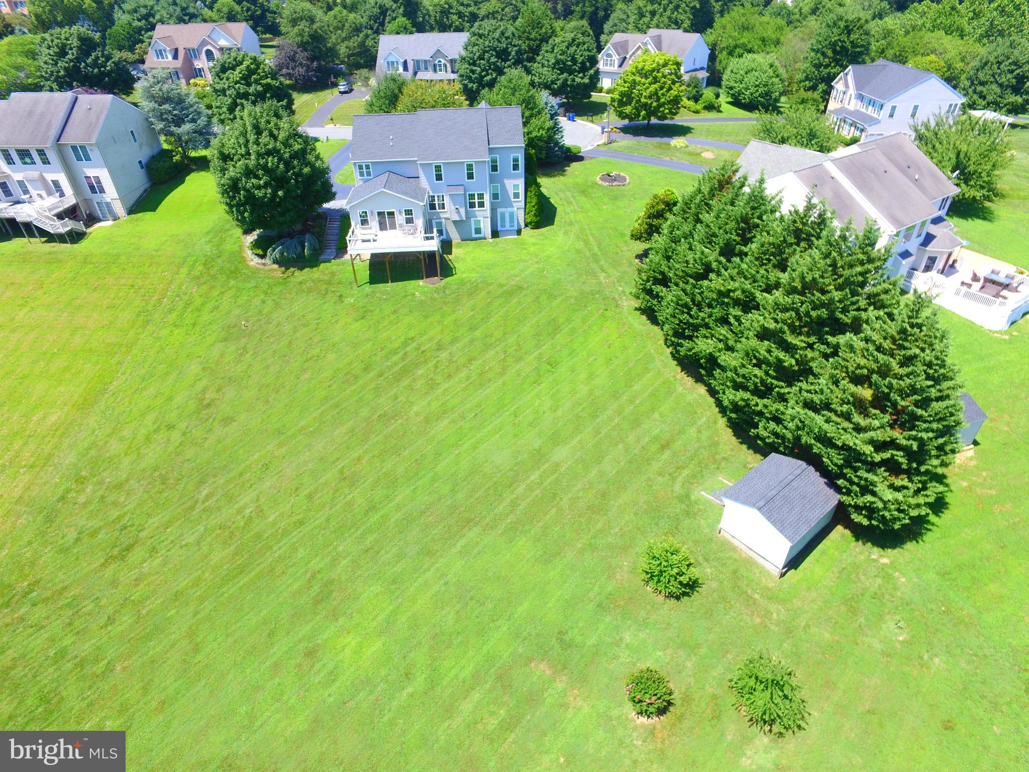 MAXA MEADOWS - Residential