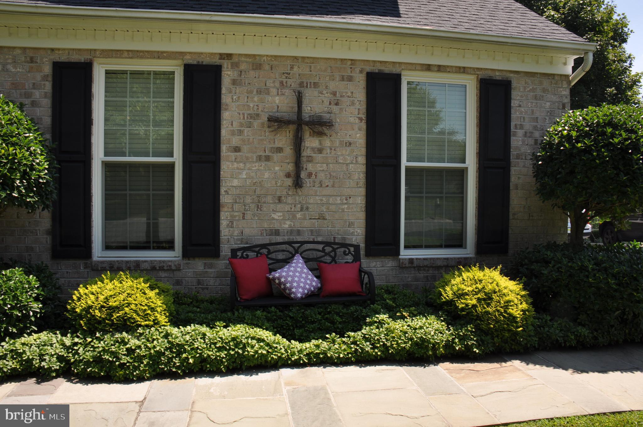 MAXA MEADOWS - Residential