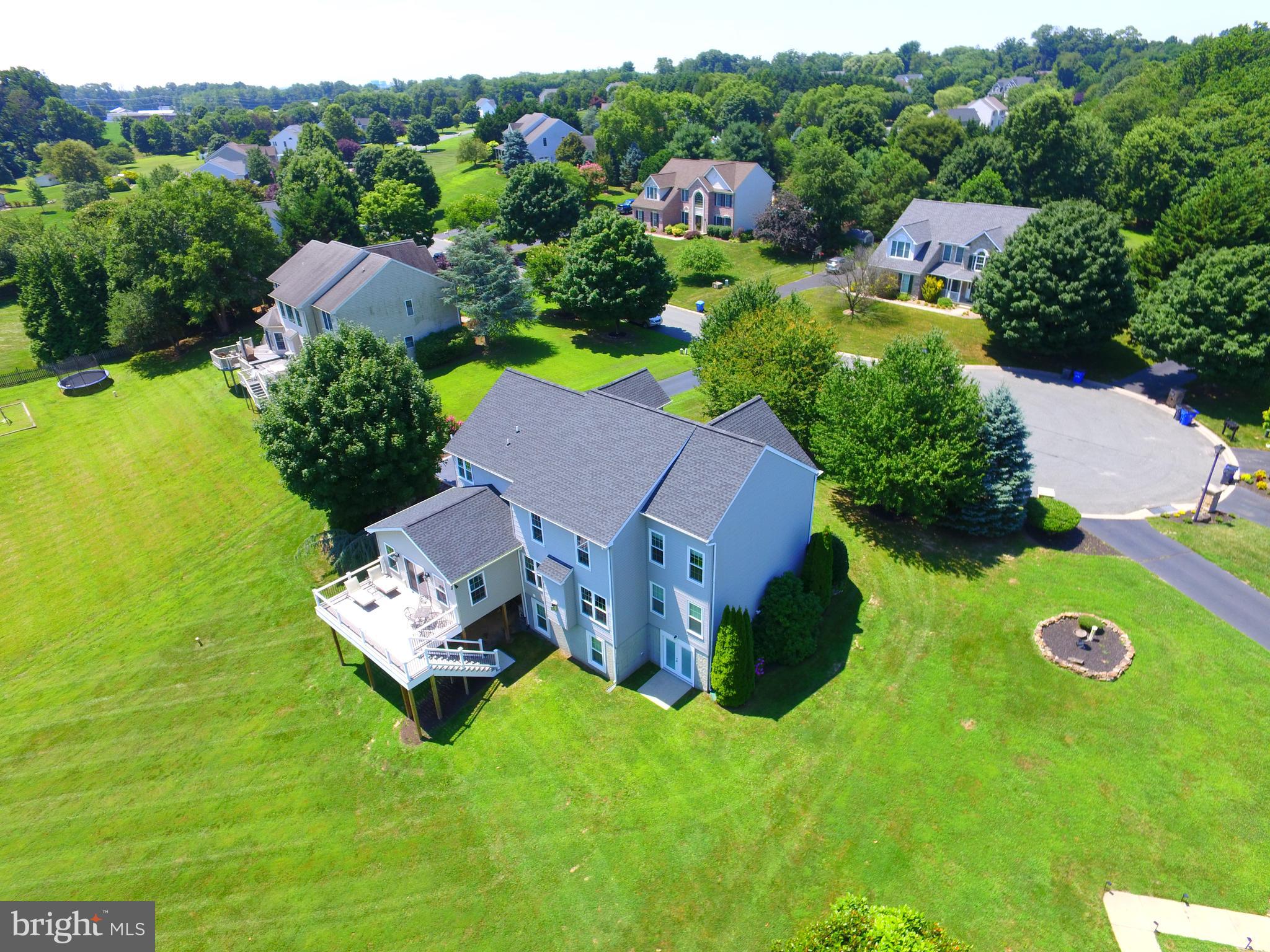 MAXA MEADOWS - Residential