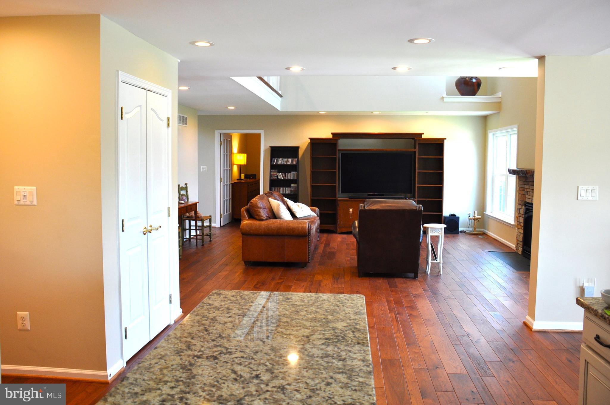 MAXA MEADOWS - Residential