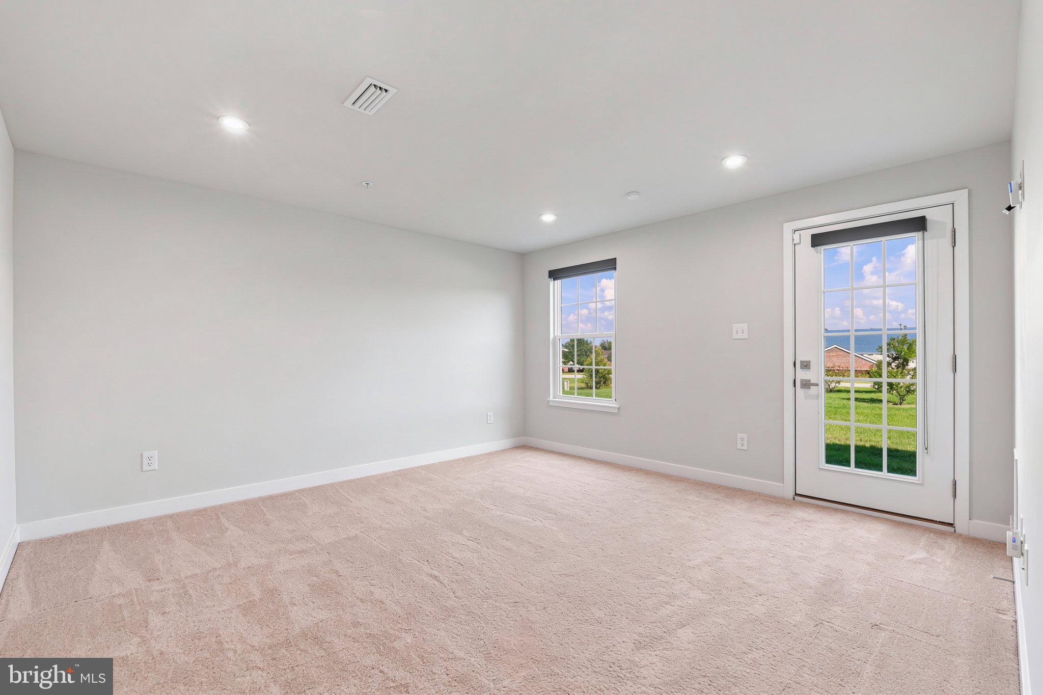 7816 MINE RUN ROAD