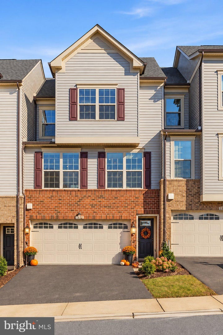 Photo 1 of 45 — 7816 MINE RUN ROAD, HANOVER, MD 21076