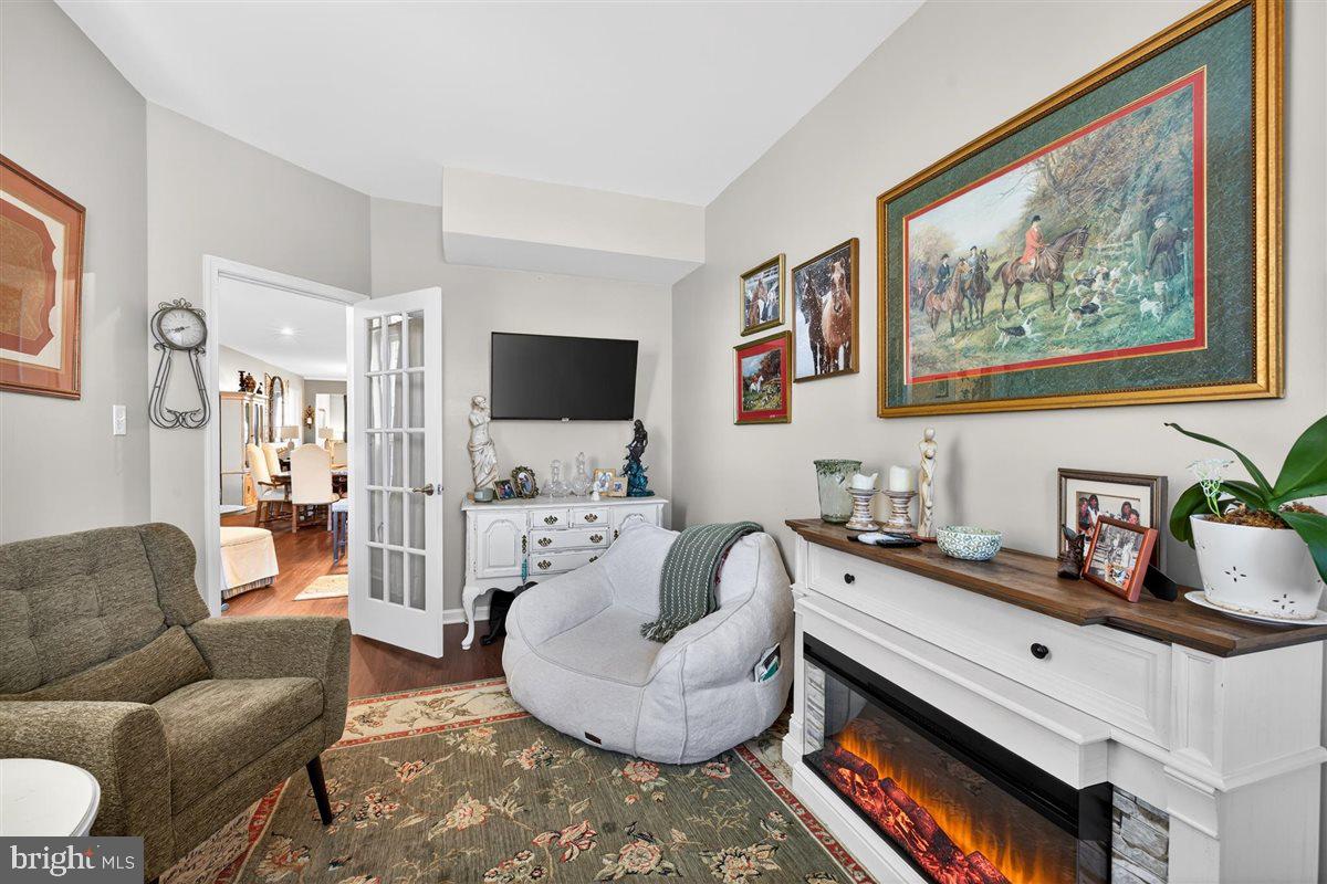 HOMESTEAD - Residential