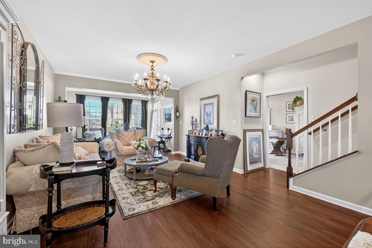 HOMESTEAD - Residential