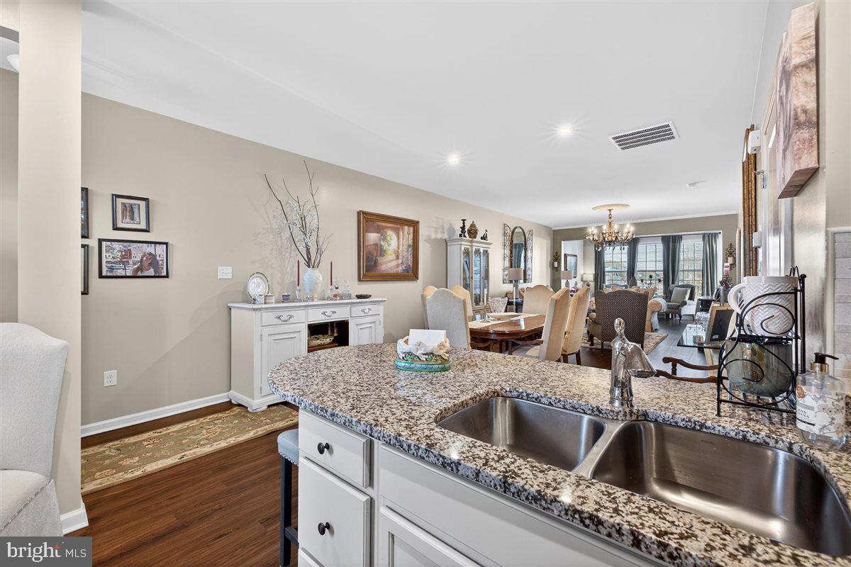 HOMESTEAD - Residential