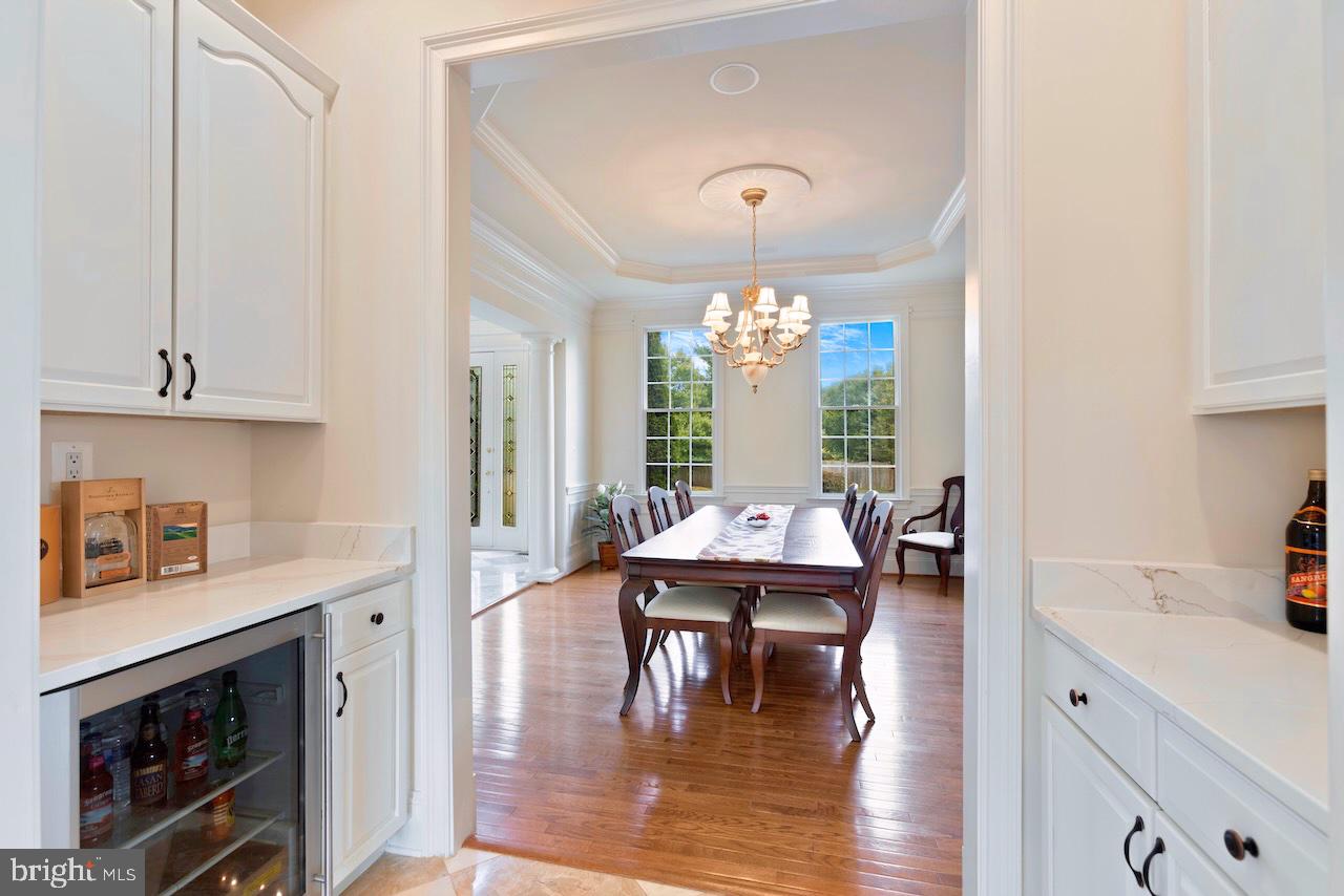 LOUDOUN VALLEY ESTATES - Residential