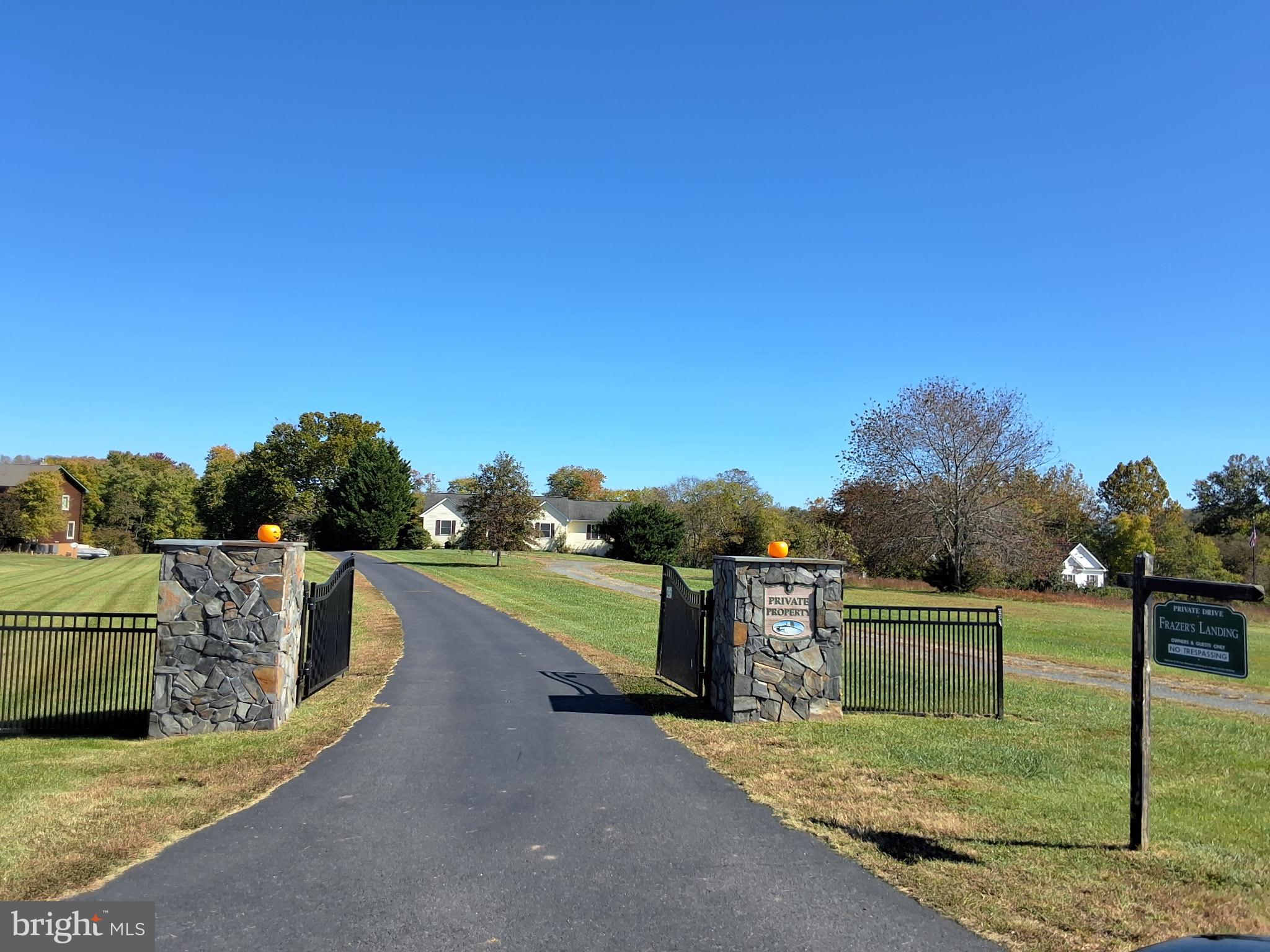FRAZERS LANDING - Residential
