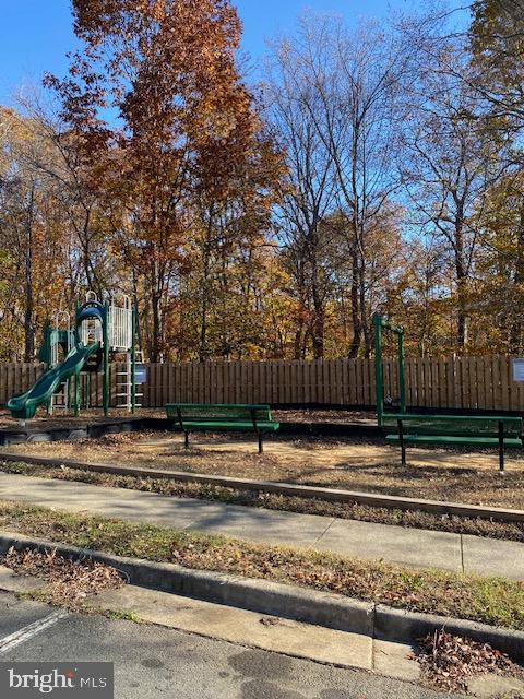 DALE CITY - Residential