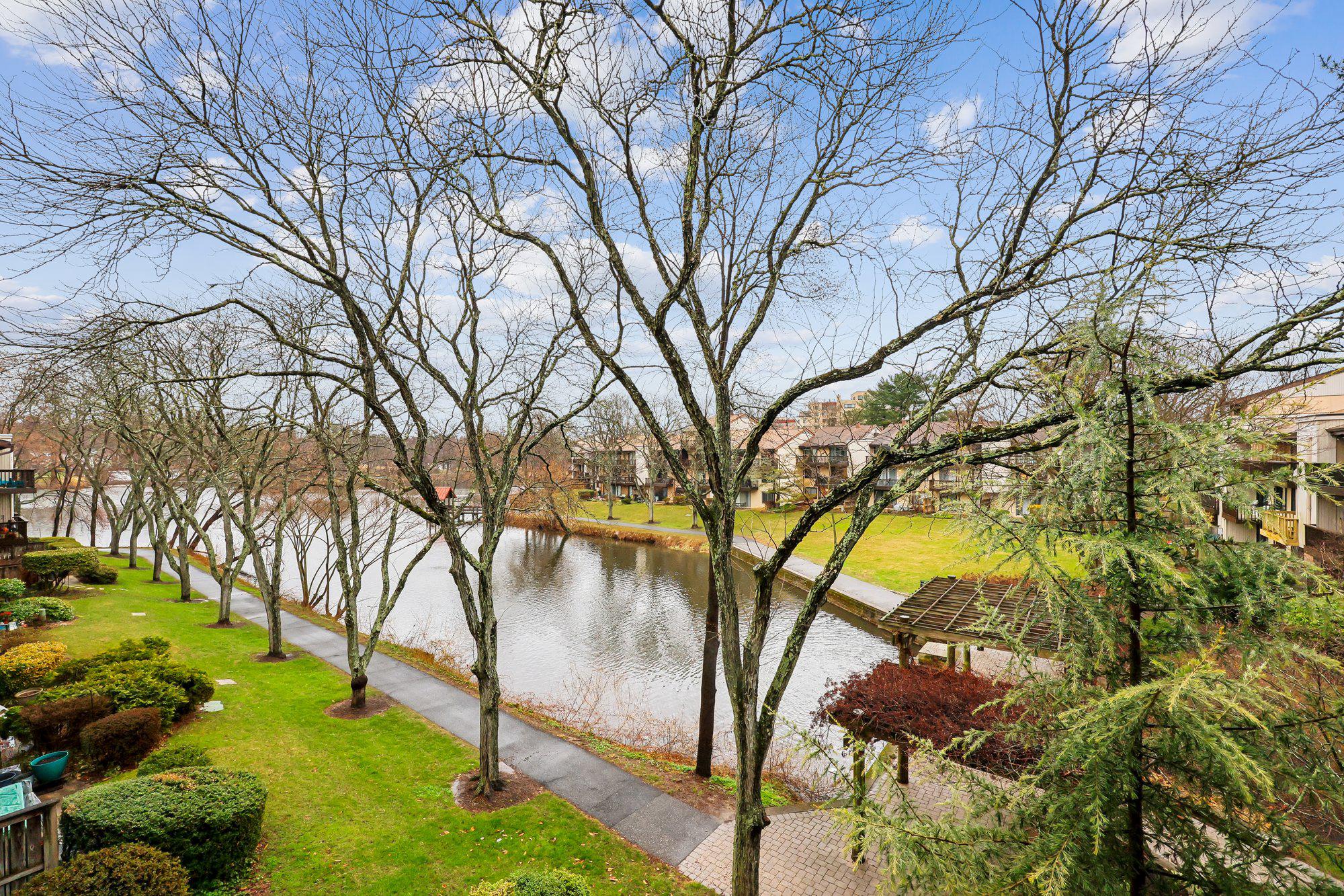 THE COVE - Residential