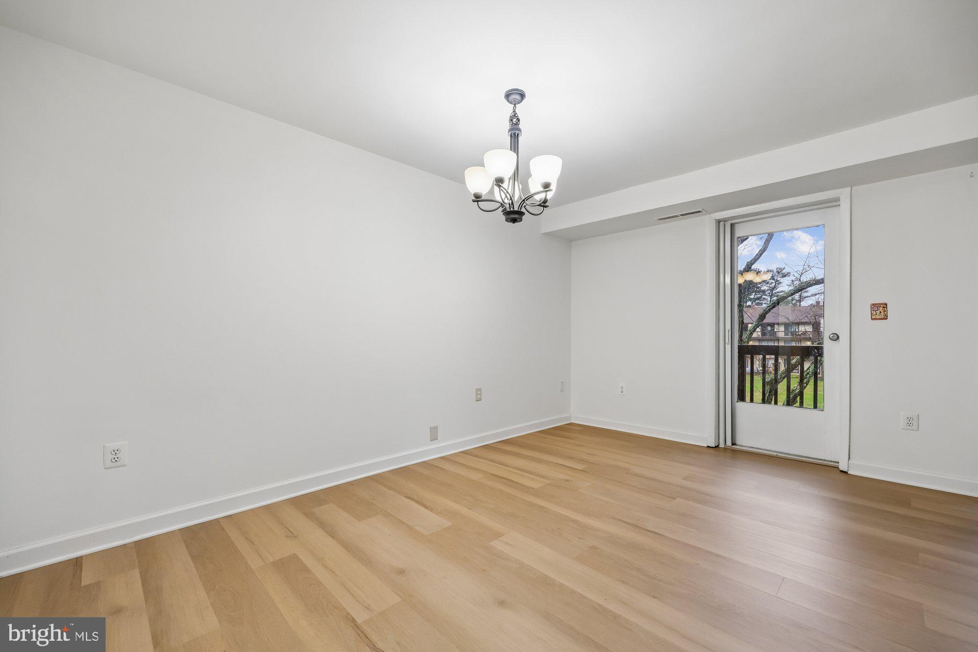 THE COVE - Residential