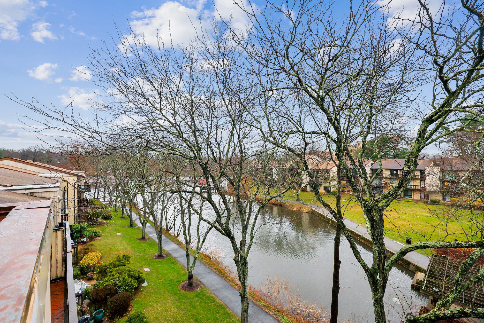 THE COVE - Residential