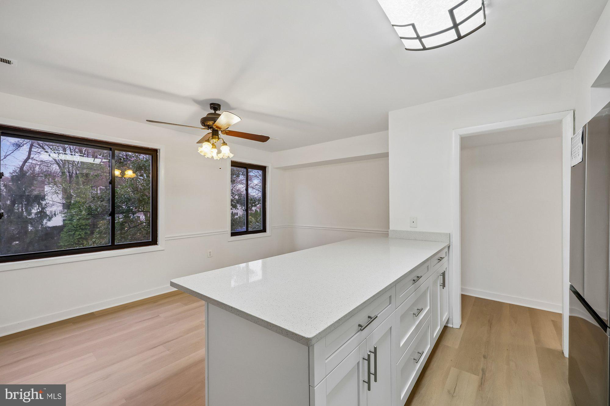 THE COVE - Residential