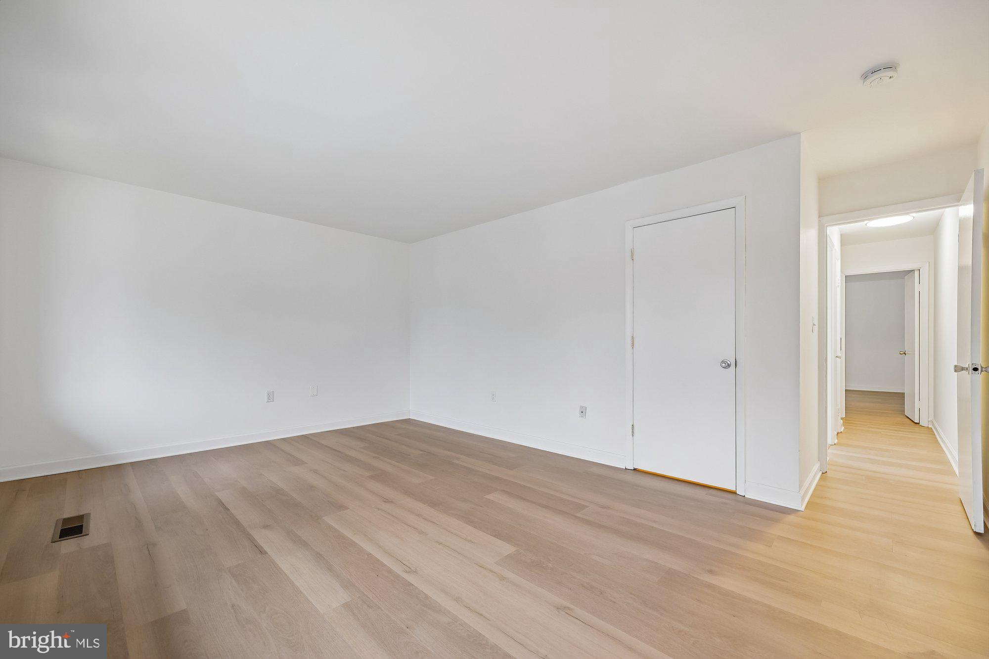 THE COVE - Residential