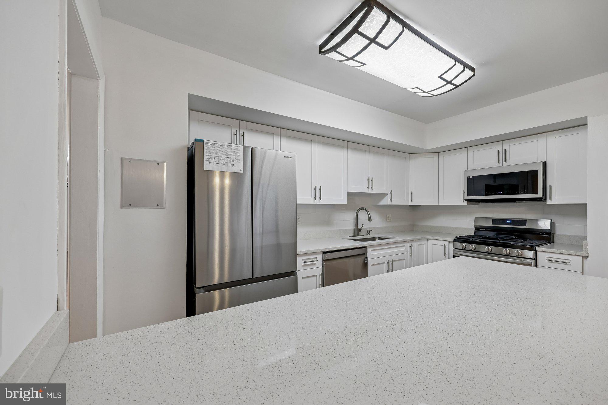 THE COVE - Residential