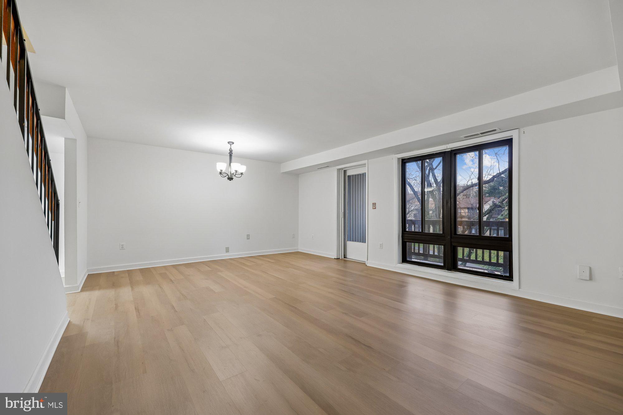 THE COVE - Residential