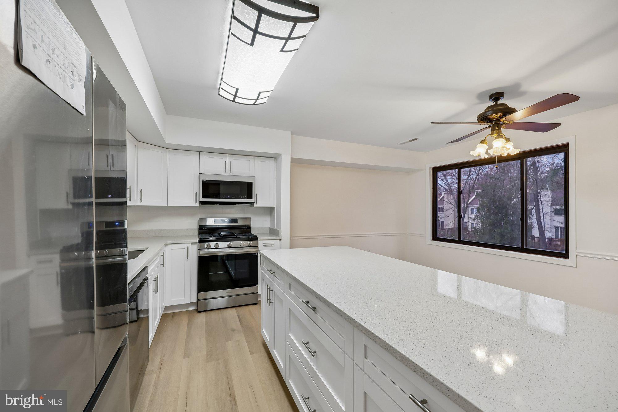 THE COVE - Residential