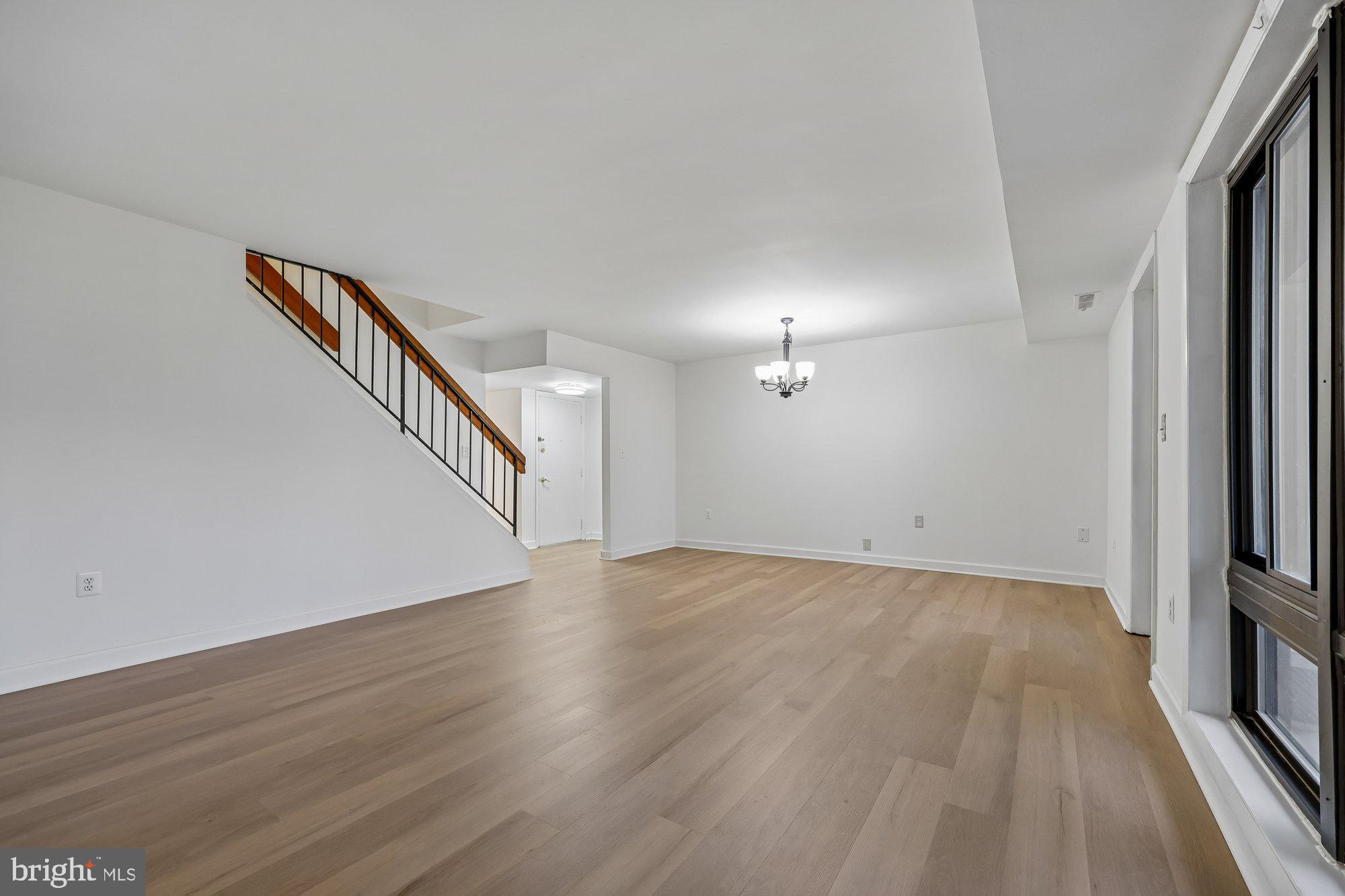 THE COVE - Residential