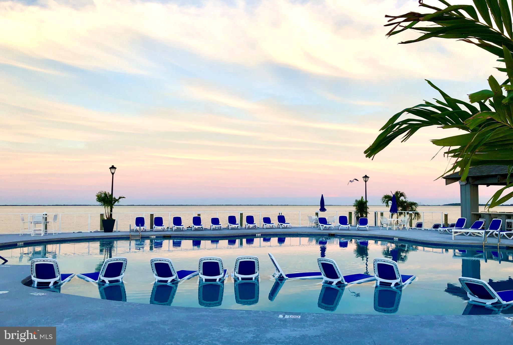 WEST BAY PARK - Residential