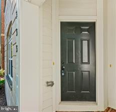 PARKLANDS AT WATKINS MILL - Residential Lease