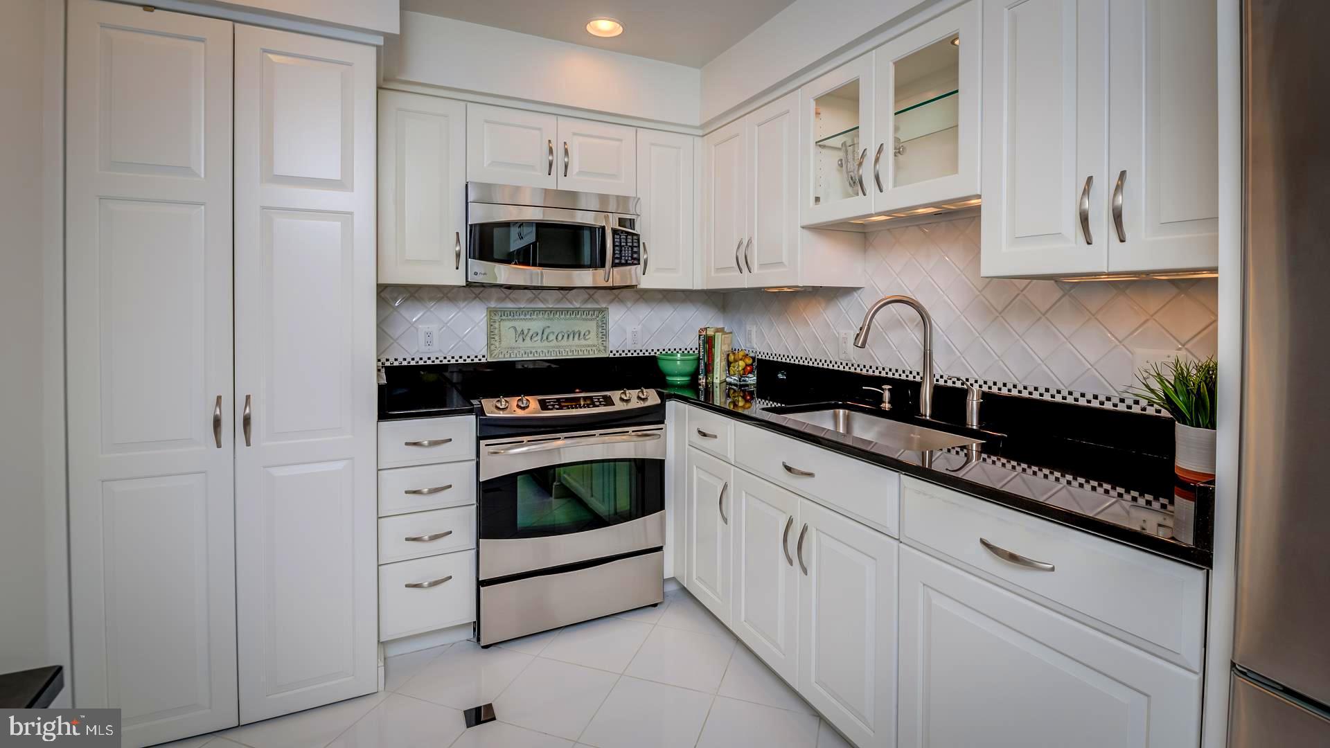 TORPEDO FACTORY - Residential