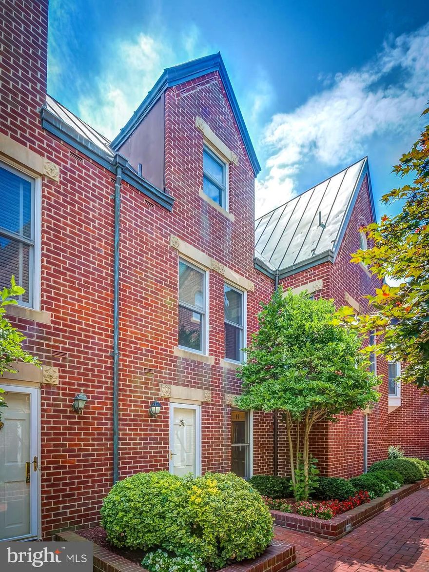 Back on the market and sparkling with a fresh top to bottom paint job, new Karastan carpeting, this sun-drenched Torpedo Factory townhouse offers convenience and livability in this beautiful secluded enclave located in the most envious of Old Town locations - only one block from King Street and the Potomac River waterfront! Separate dining room, fireplace, hard wood floors, brand new Karastan carpet, assigned garage parking! Very private courtyard entrance-way! Positioned so that the largest rooms are sun-filled, this unique home remains bright and cheery all year long. Enjoy both a patio for grilling and dining, and a pleasantly landscaped front entryway. This long time owner has lovingly cared for this home, and greatly enhanced it with a new kitchen, and two new bathrooms by award winning firm "Cameo Kitchens" of Falls Church. Alexandria, and particularly Old Town is enjoying a tremendous influx of interest and activity because of the many exciting additions to our restaurant roster, retail stores, and the opening up of our beautiful riverfront at the foot of historic King Street. This unique home offers the ability to live just steps from the heart of one of the DC area's most vibrant communities. King Street is DC's only real "Promenade" blessed with unique retail shops and restaurants galore. Alexandria discourages "big box stores" in favor of supporting a thriving 'bijou" retail presence throughout the city, and as a result Old Town has become a vibrant and bustling shopping "mecca". The exclusive Torpedo Factory enclave affords one the close proximity to exciting Old Town, Reagan Airport, museums, parks and many recreational activities, as well as, easy access to the Metro, free Old Town Trolley, Metro Transit buses, and water taxis. Our river has opened up with many more access options than ever before including sunset cruises, water taxis to Georgetown, the DC Wharf, Nationals Park and National Harbor! Hurry to this wonderful property, and begin enjoying all the wonderful amenities that Old Town Alexandria has to offer!