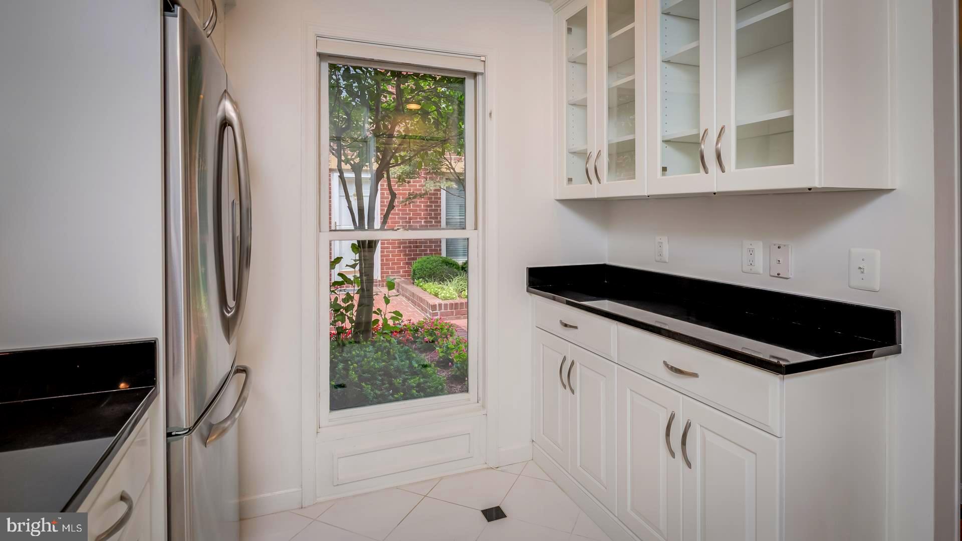 TORPEDO FACTORY - Residential