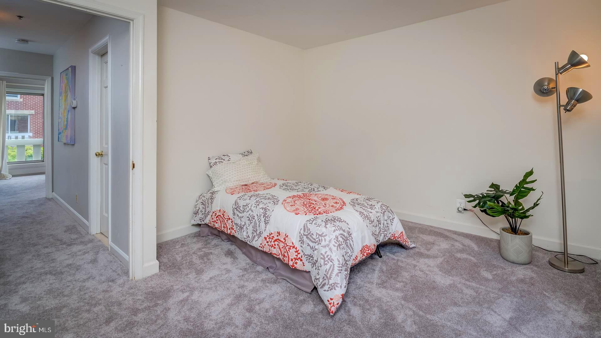 TORPEDO FACTORY - Residential