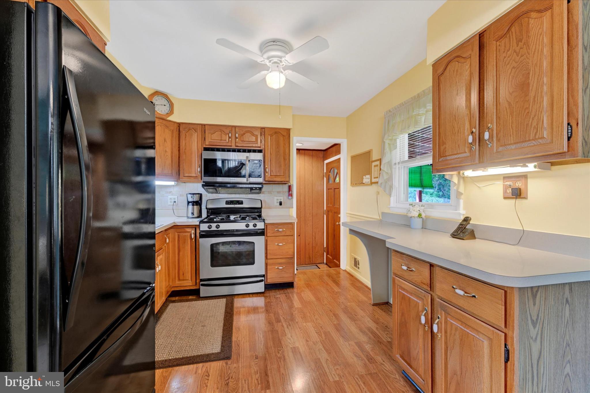 YORKSHIRE - Residential Lease