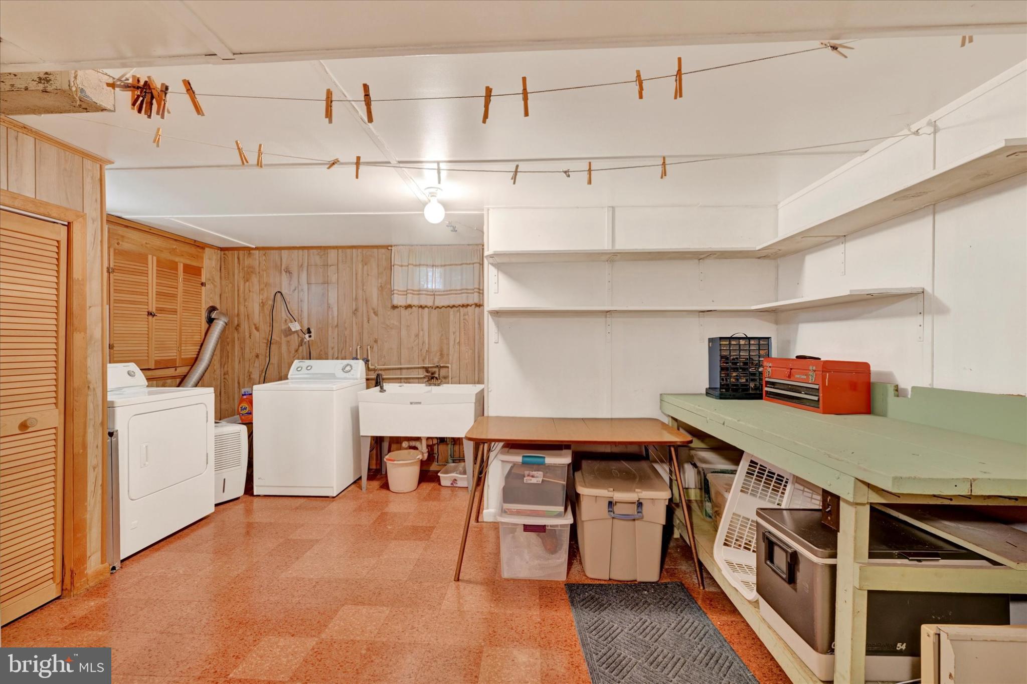 YORKSHIRE - Residential Lease