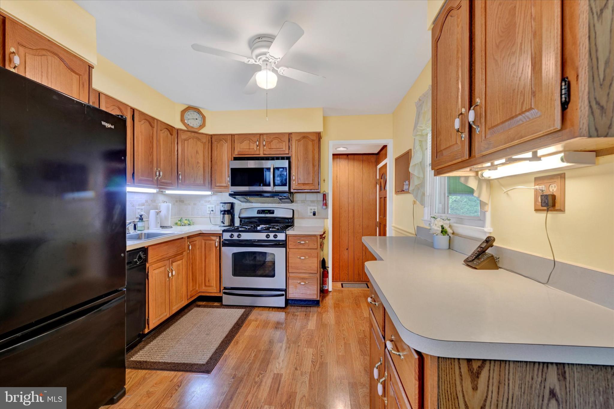 YORKSHIRE - Residential Lease